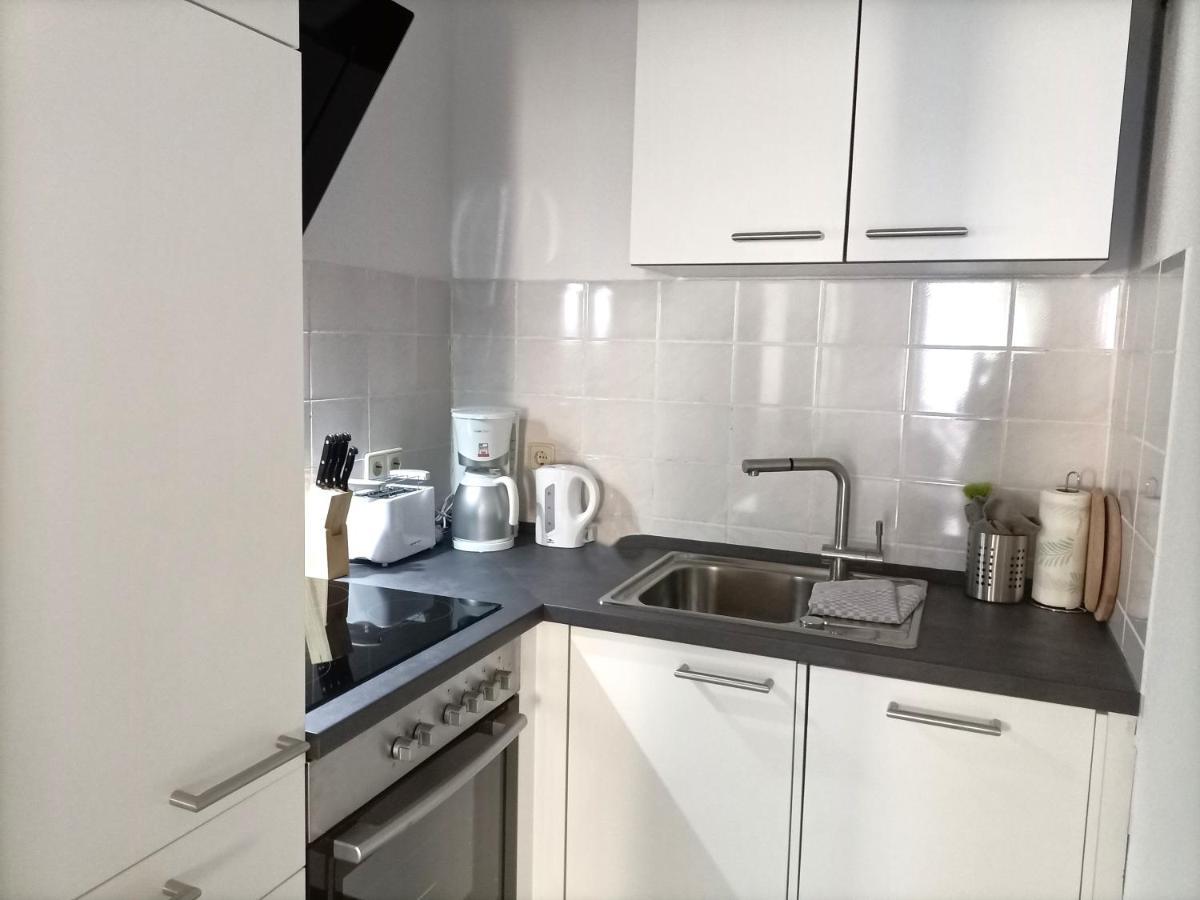 Bodensee Apartment Friedrichshafen Rotkehlchen 27 ภายนอก รูปภาพ